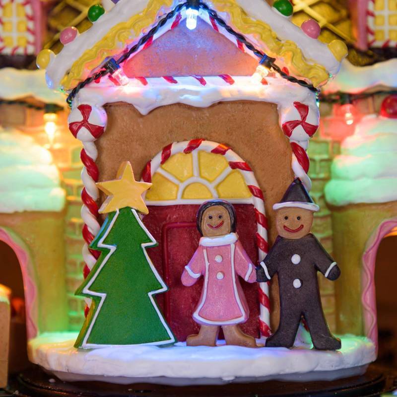 Lotti - Village de Noël animé à LED Bonbon Candy avec Petit Train et Musique Lotti - Imagen 5