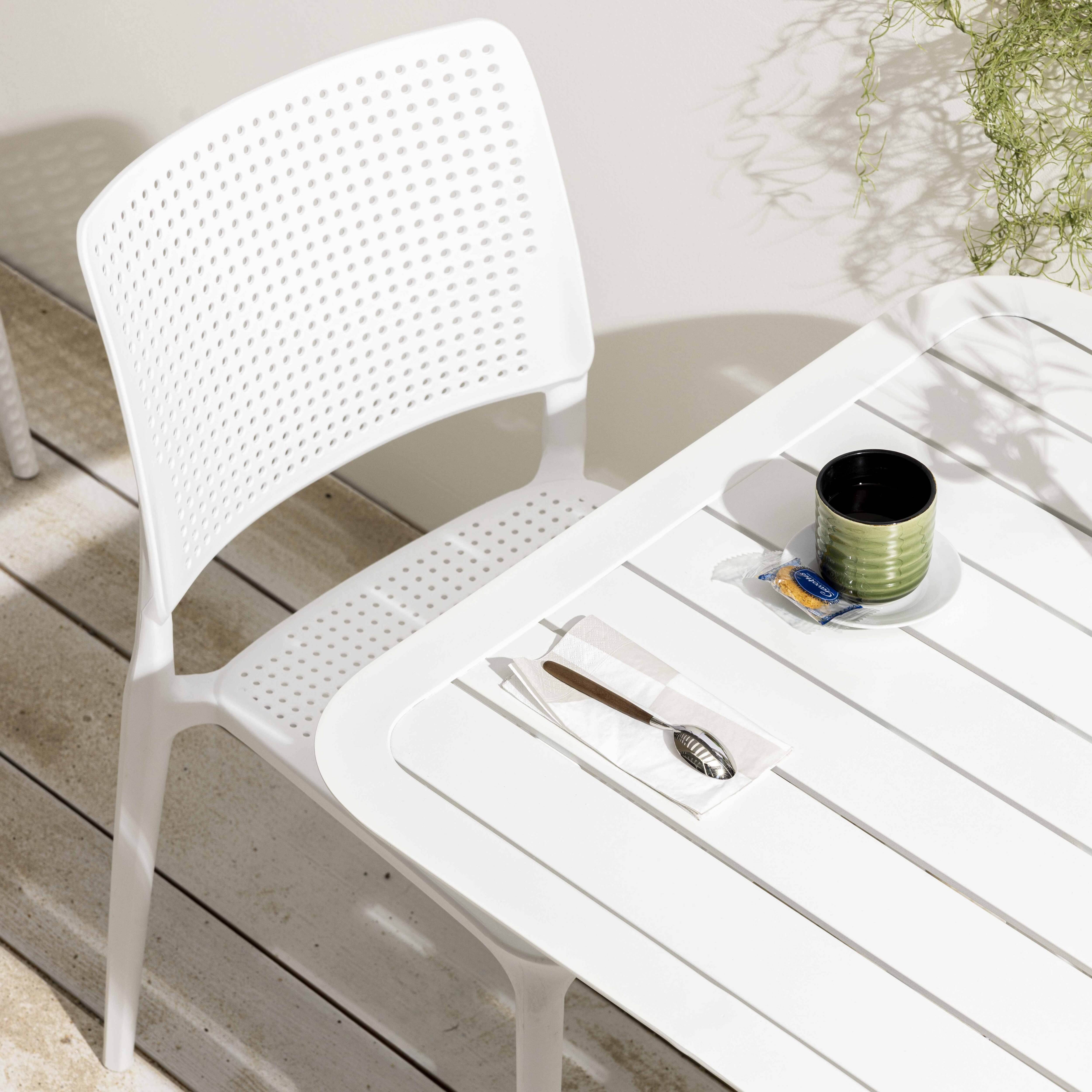 Oviala - Chaise de terrasse ajourée en plastique blanc Riga - Oviala - Imagen 4