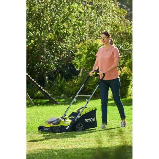 Ryobi - Tondeuse a Gazon RYOBI - poussée HYBRIDE 36V (alimentation par 2 batteries ONE+™) - coupe 37 cm + 2 batteries 5 Ah & charg. - RY18LMH - Image 4