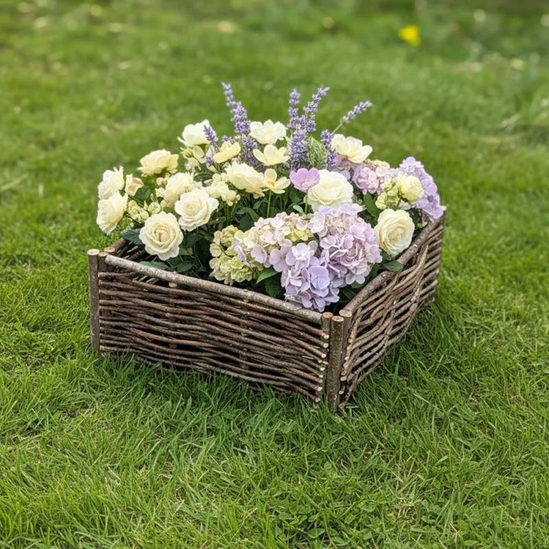 ART-GARDEN - Jardinière en chêne avec tressage noisetier - Sans bac intérieur - 40 x 40 x 40 cm - Image 7