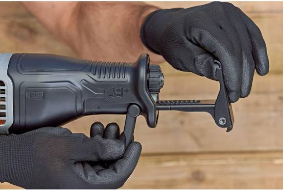 Scie sabre filaire 750 W - BLACK+DECKER - avec 2 lames - BES301-QS - Image 4