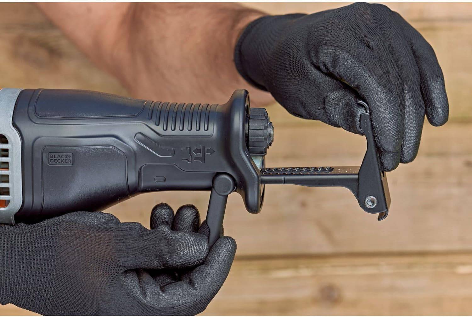 Scie sabre filaire 750 W - BLACK+DECKER - avec 2 lames - BES301-QS - Image 4