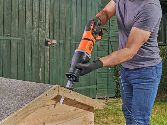 Scie sabre filaire 750 W - BLACK+DECKER - avec 2 lames - BES301-QS - Image 8