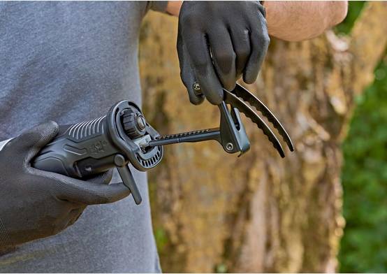Scie sabre filaire 750 W - BLACK+DECKER - avec 2 lames - BES301-QS - Image 6
