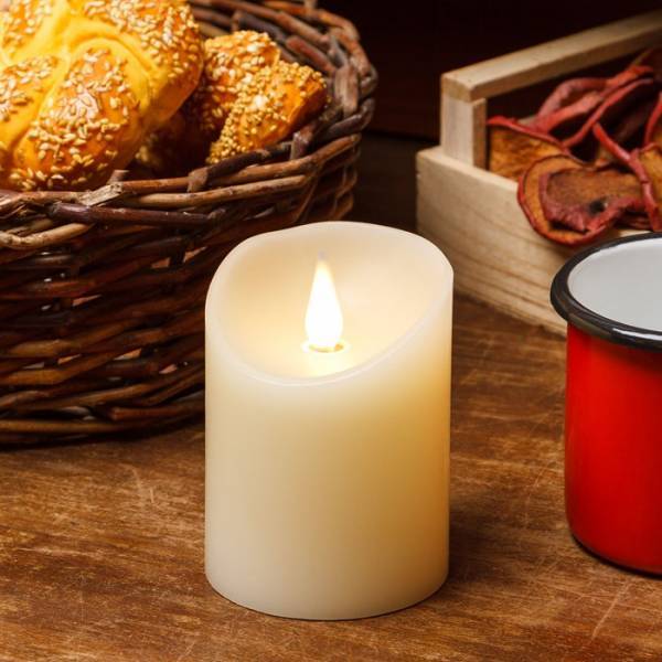 Lotti - Bougie lumineuse en cire ivoire flamme 3D minuterie 10cm LED blanc chaud Lotti - Imagen 3