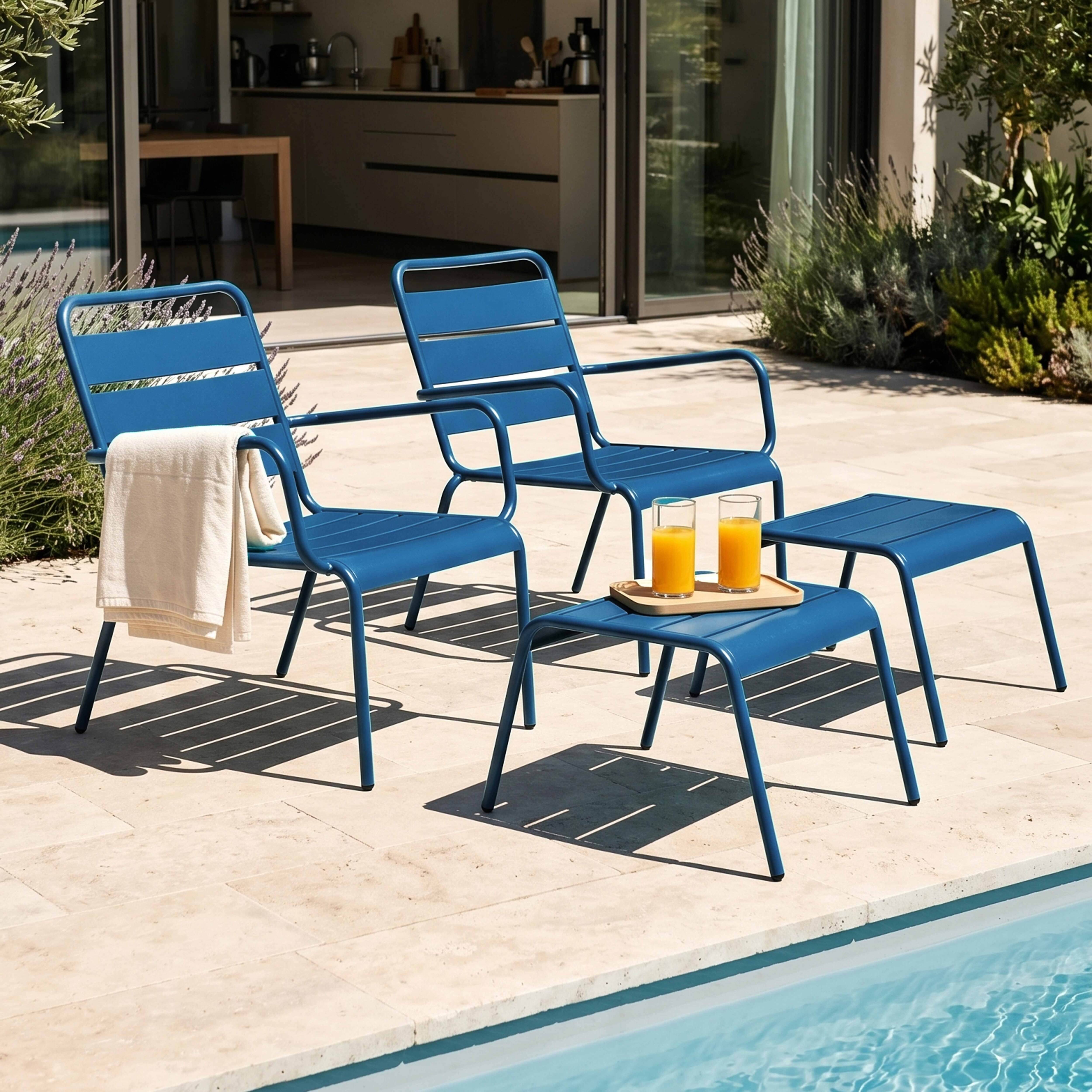 Oviala - Lot de 2 fauteuils relax avec repose-pieds en métal bleu pacific Palavas - Oviala - Imagen 2