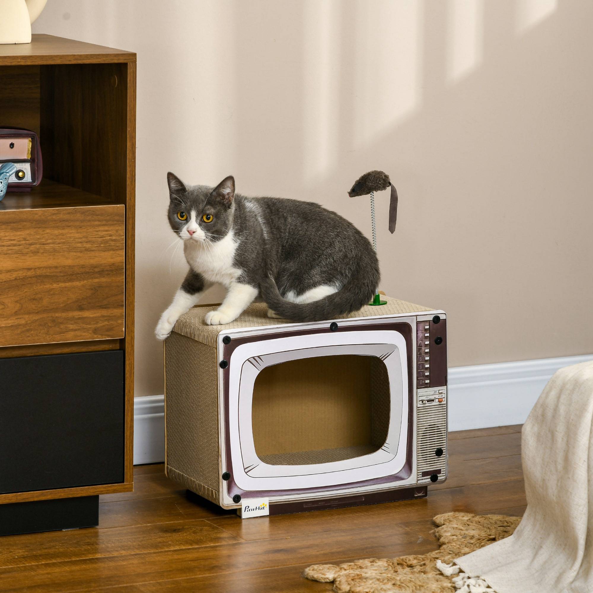 Maison Griffoir pour Chat en Carton Forme TV avec Souris et Herbe à Chat Sable - ComfortXL Outdoor Living - Image 4