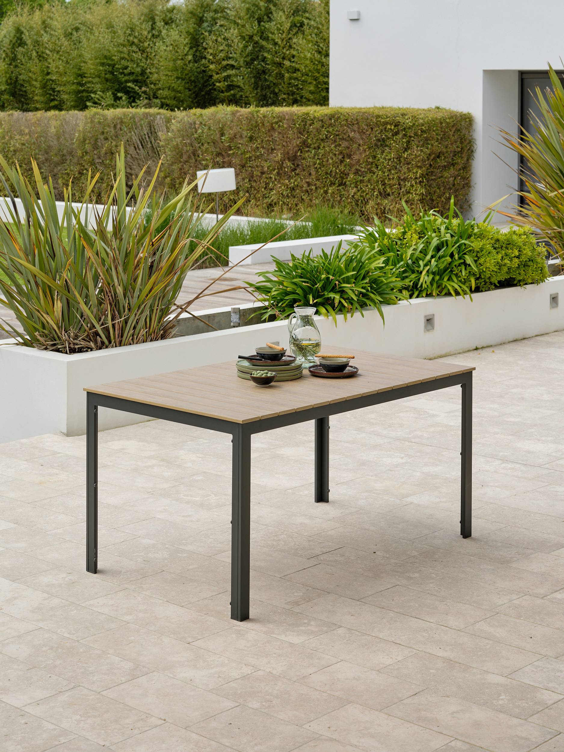 Dcb Garden - Table de jardin en alu plateau en polywood imitation bois - Gris anthracite - BOSTON - Imagen 1
