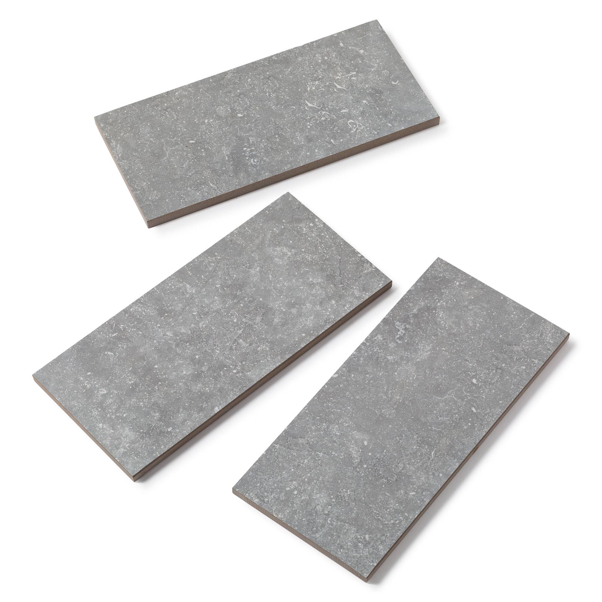 Margelle de piscine effet Pierre Gris/Bleu Belgio 60x28x2 cm Bord Droit Pietra  - RO'MA CARRELAGE - Image 4