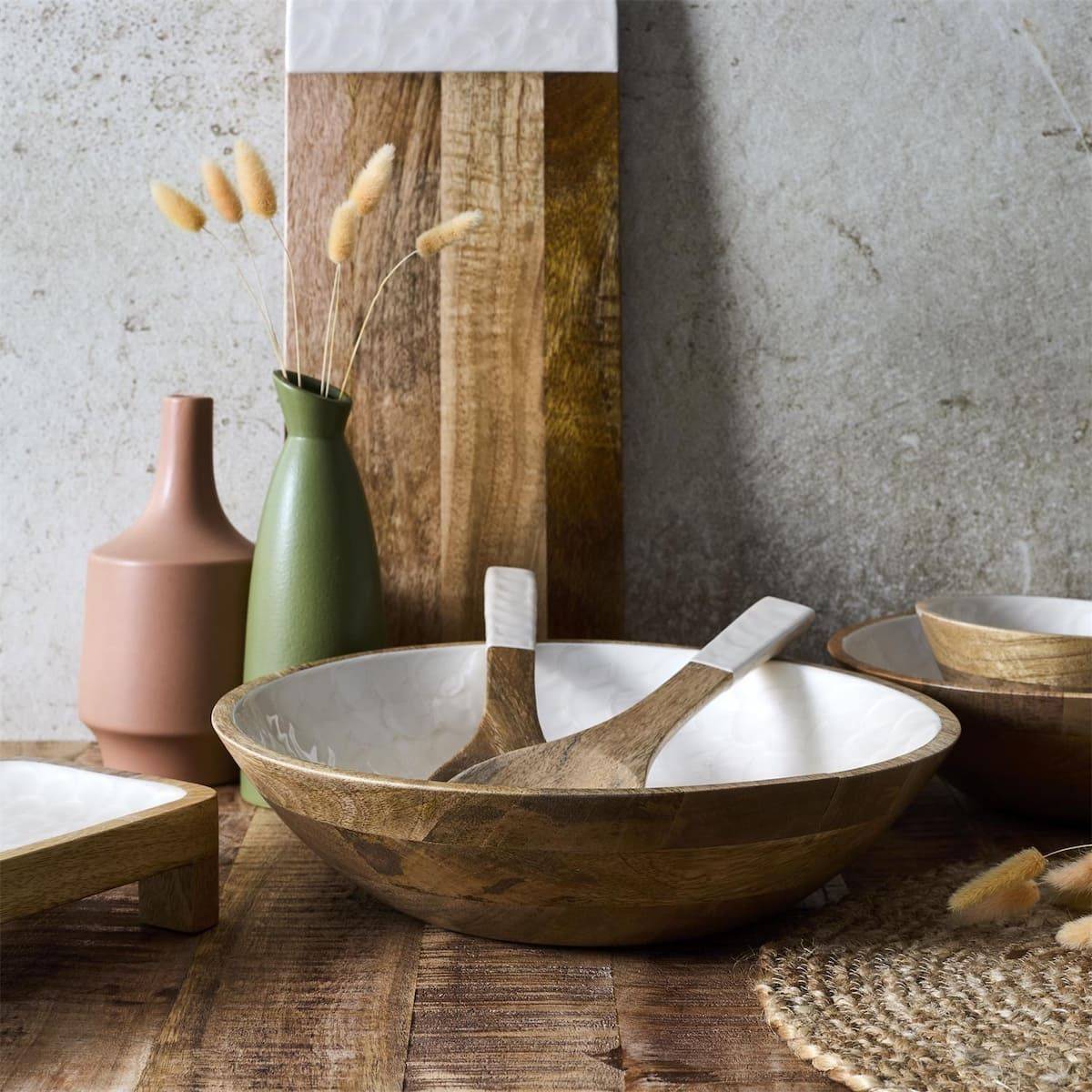 Saladier en bois de manguier avec intérieur texturé nid d'abeille beige (Ø33 cm) - - Image 2