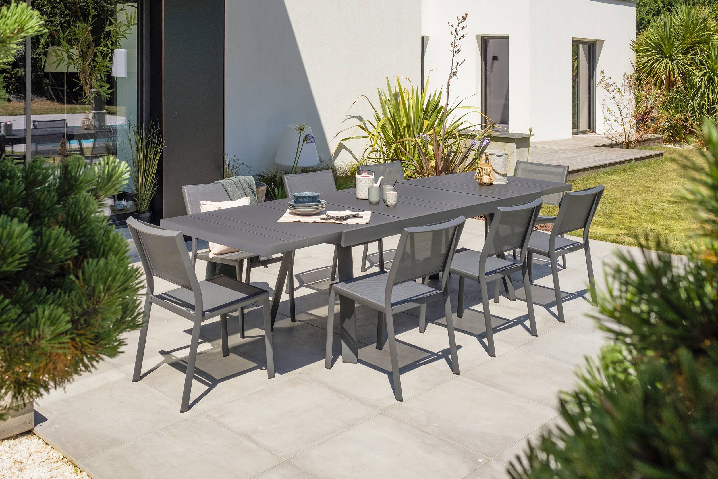 Dcb Garden - Ensemble repas de jardin 8 places en aluminium  - Gris anthracite - STOCKHOLM - Image 1