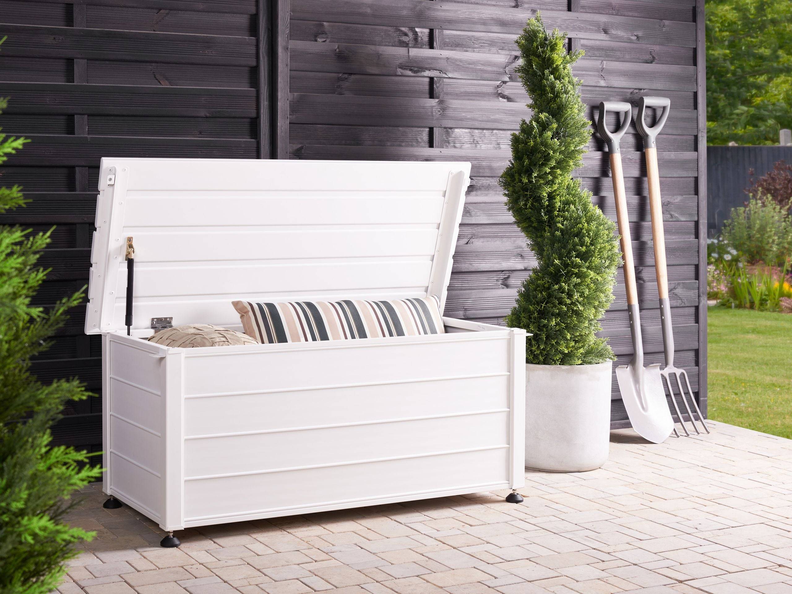 Beliani - Coffre Aluminium Blanc CAMPALTO - Beliani - Imagen 1