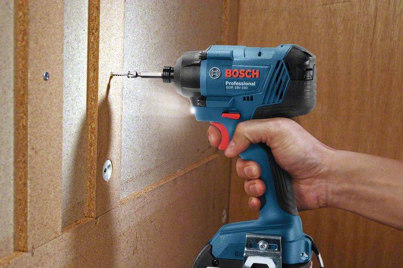 Bosch Professional - Visseuse à chocs GDR 18V-160 BOSCH - 2 batteries 2.0Ah li-ion + chargeur - 06019G5100 - Imagen 3