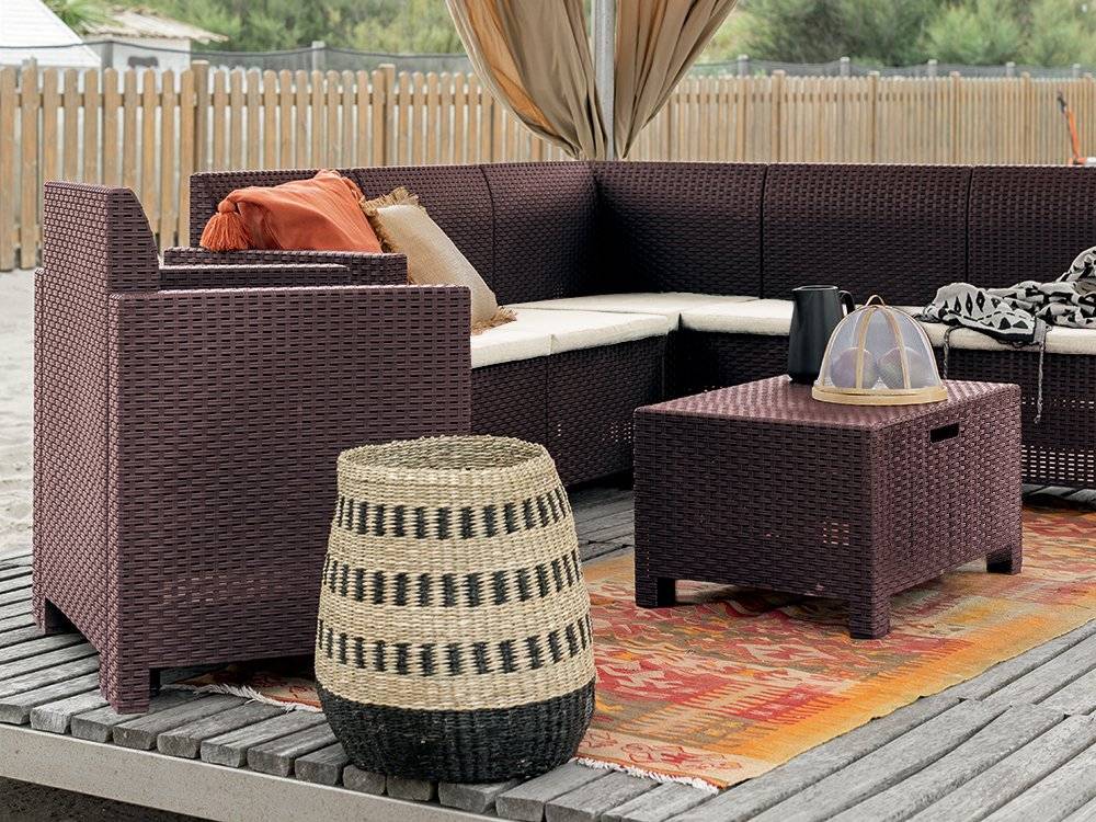 Dmora - Ensemble de salon d'extérieur Dcorre, Ensemble de jardin avec coussins, Ensemble de salon d'intérieur effet rotin, 100% Made in Italy, Marron - Dmora - Imagen 4