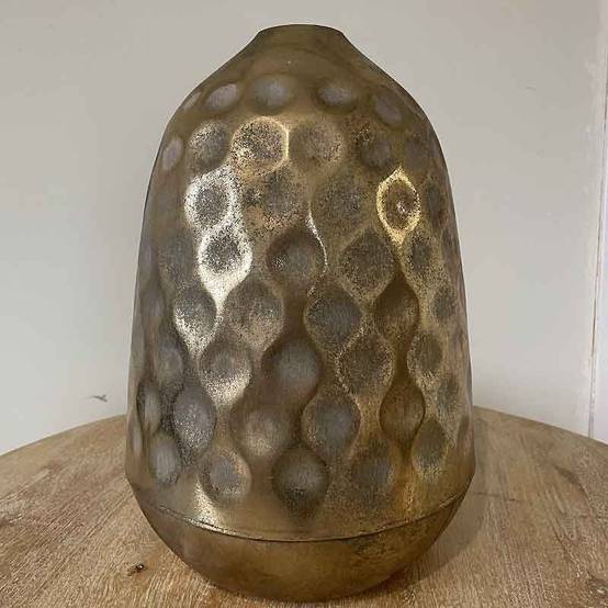 La Grande Prairie - Grand Vase en Acier Doré Martelée 55x55x45cm - Image 2