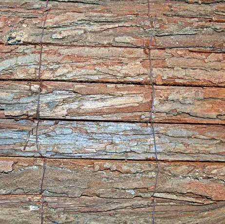 Canisse en écorce naturelle de pin - Rouleau de 3 m de long, Hauteur 1.50 m - Imagen 2