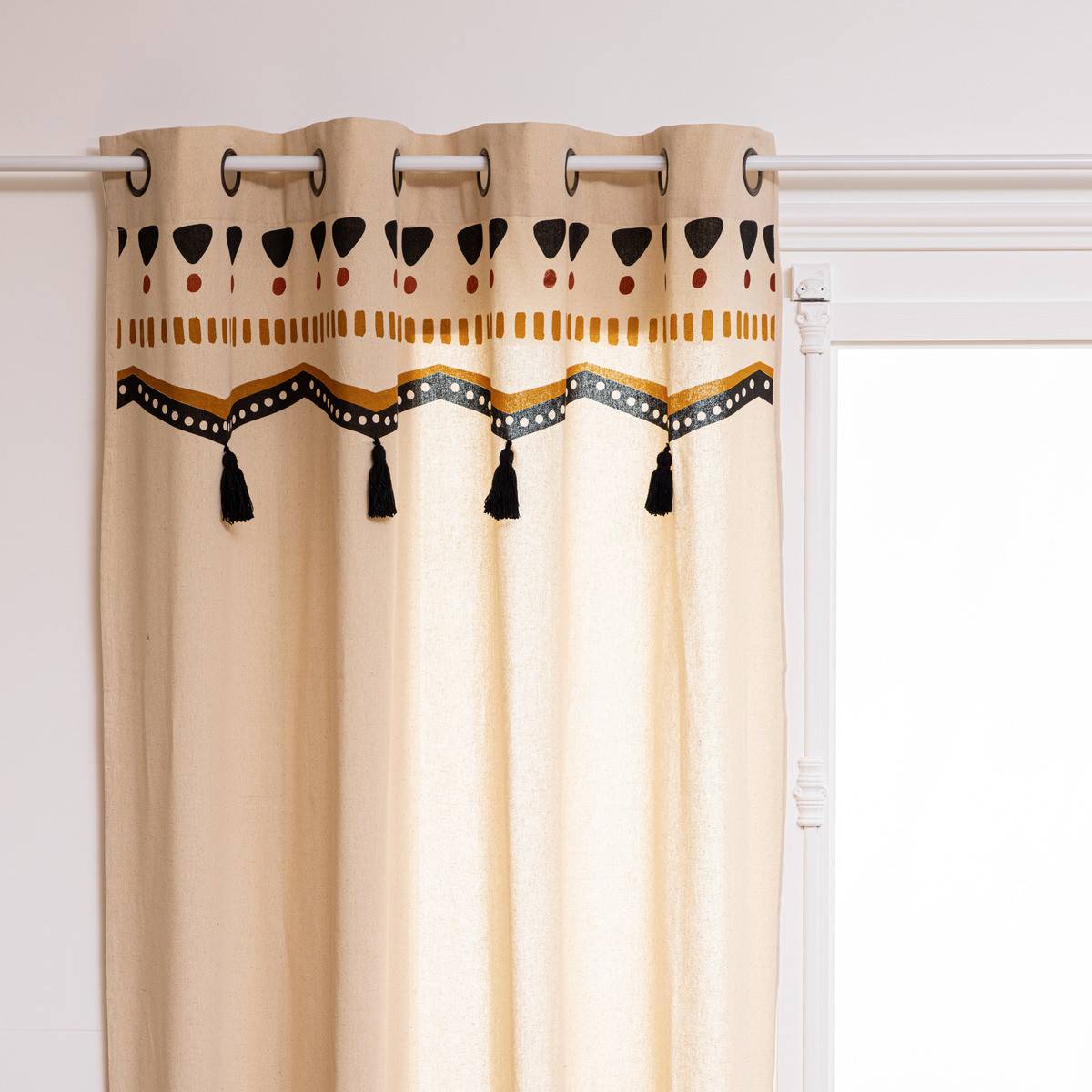 Atmosphera - Rideau à œillets en Coton Beige avec motifs et Pompons Noirs 140 x 260 cm - Imagen 1