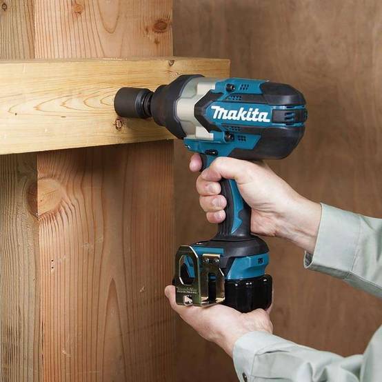 Makita - Boulonneuse à chocs MAKITA DTW1002Z 18 V Li-Ion 1000 Nm (Machine seule) Makita - Imagen 4