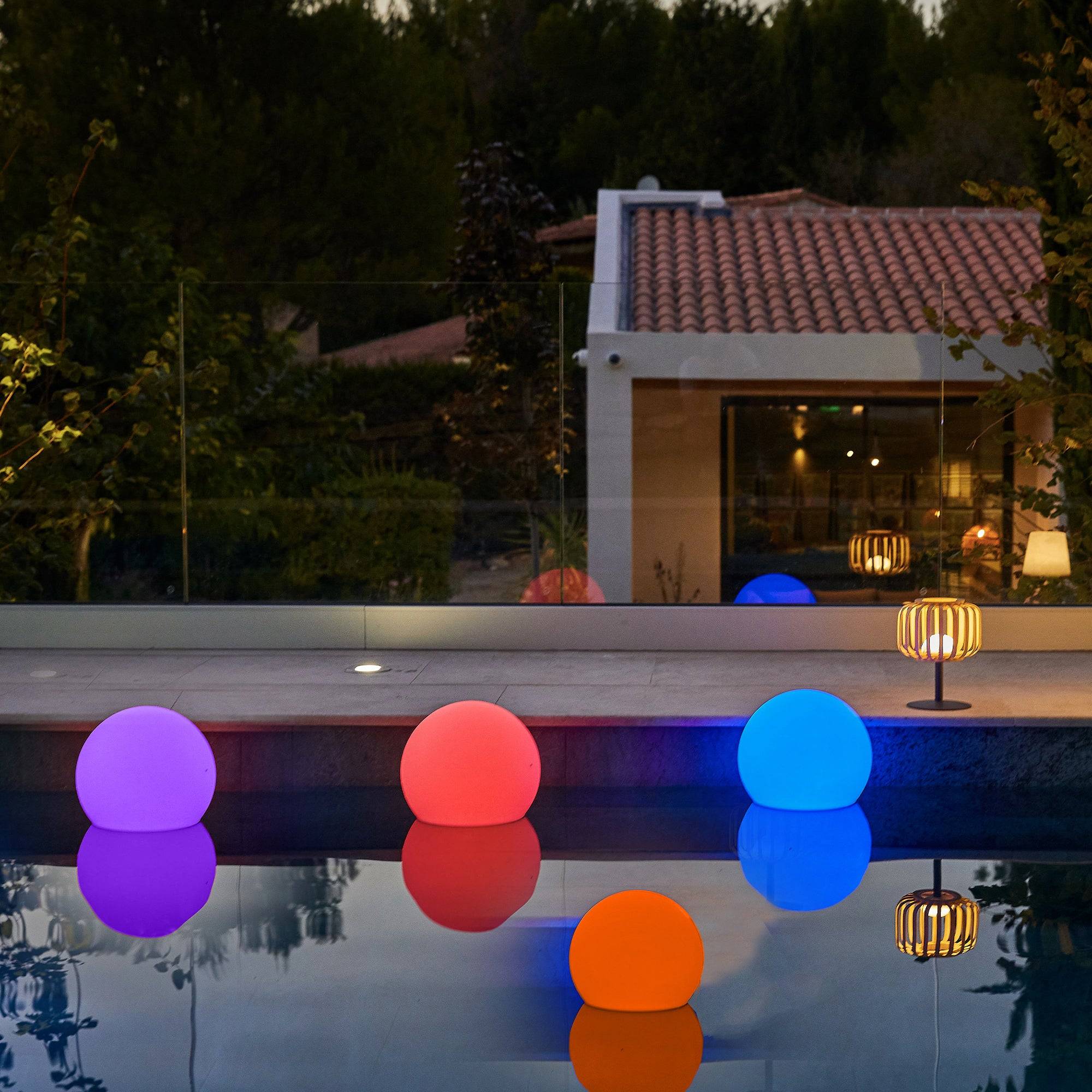 Lumisky - Boule lumineuse sans fil flottante BOBBY D50cm - Imagen 3
