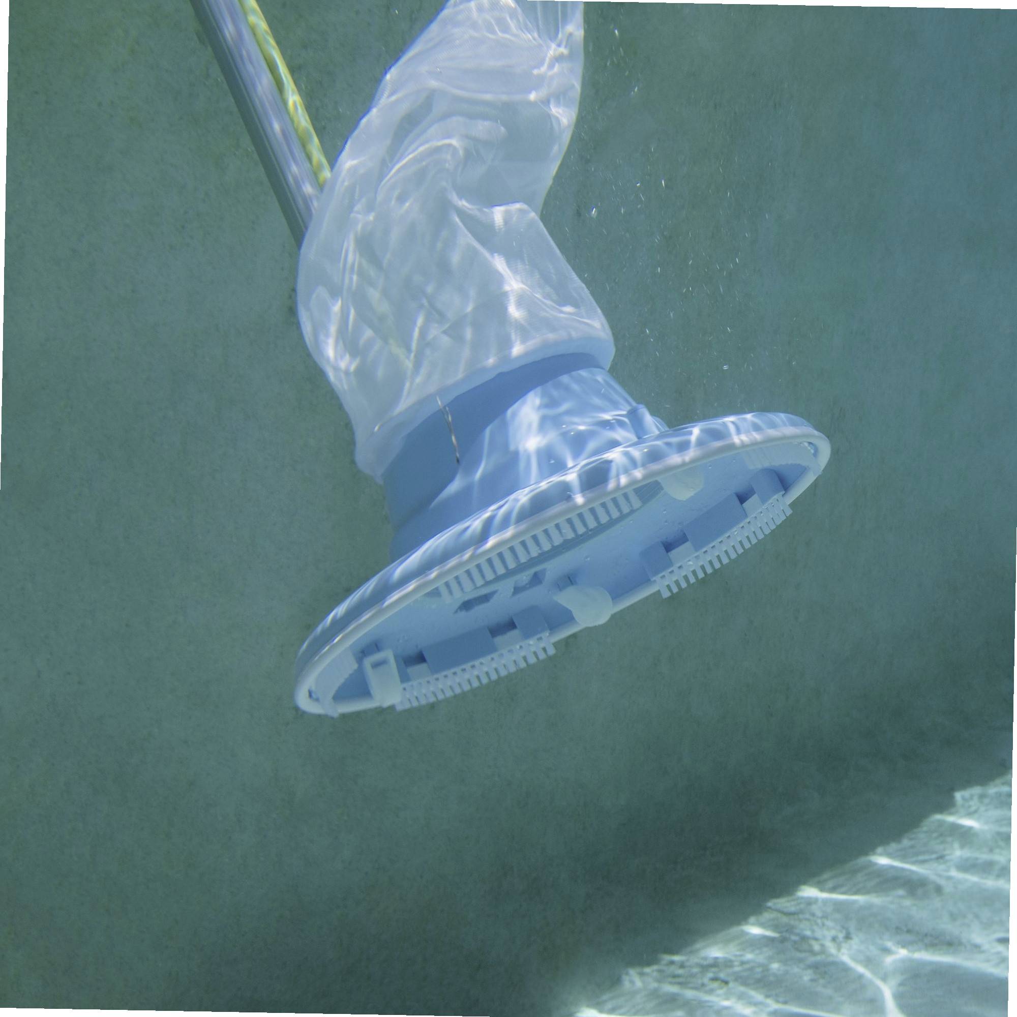 WERKA PRO - Aspirateur piscine rond avec filet WERKA PRO - Image 6