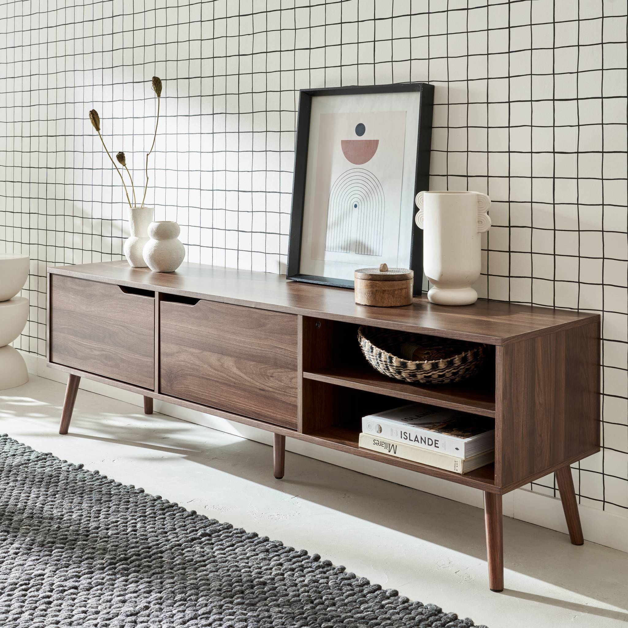 sweeek - Meuble TV décor bois de noyer. 2 portes. 1 étagère. 160cm | sweeek - Image 4