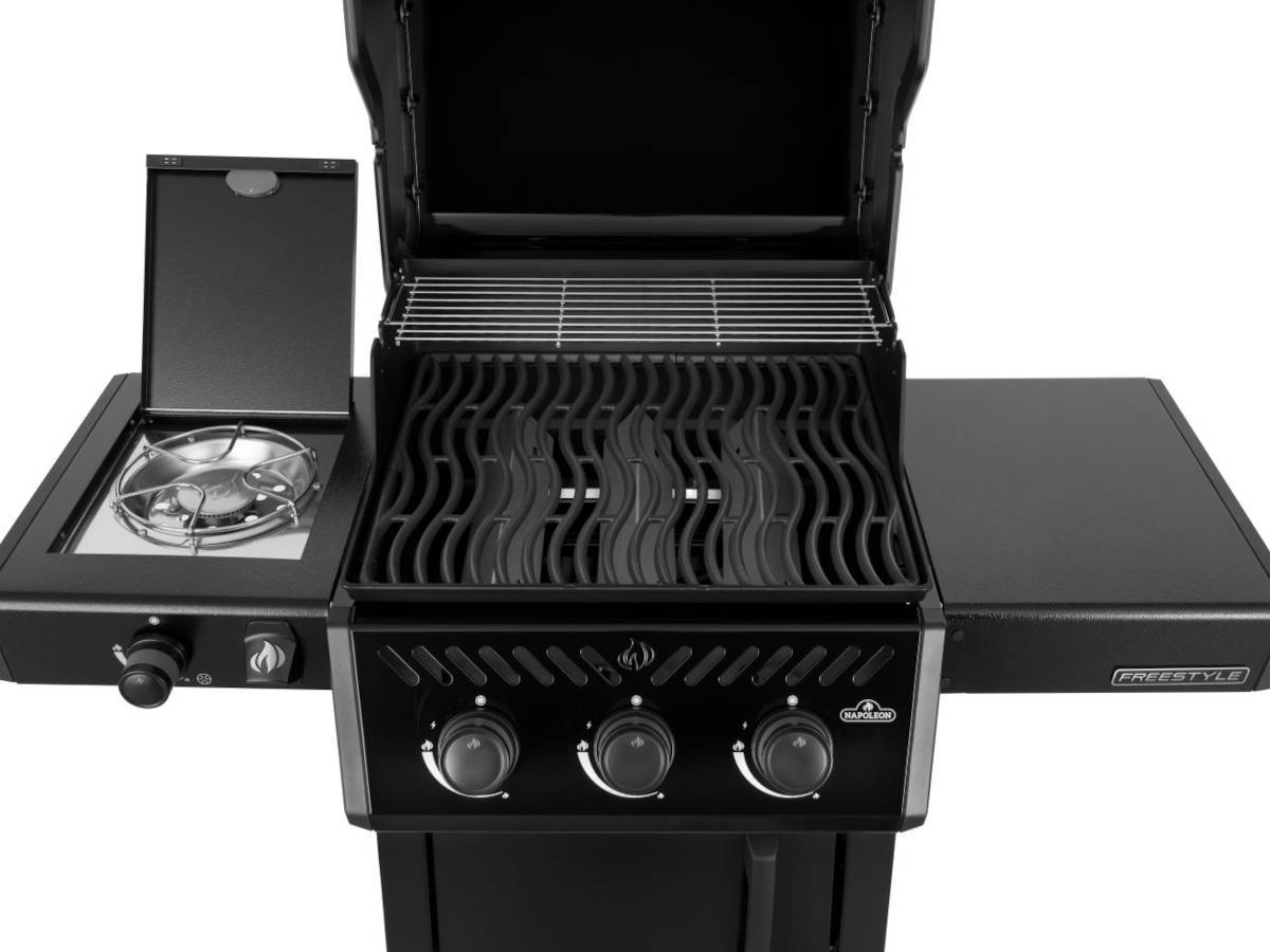 Napoleon - Barbecue gaz Freestyle 365 noir 3 brûleurs et 1 réchaud latéral + Housse de protection + Plateau charbon - Napoléon - Image 10