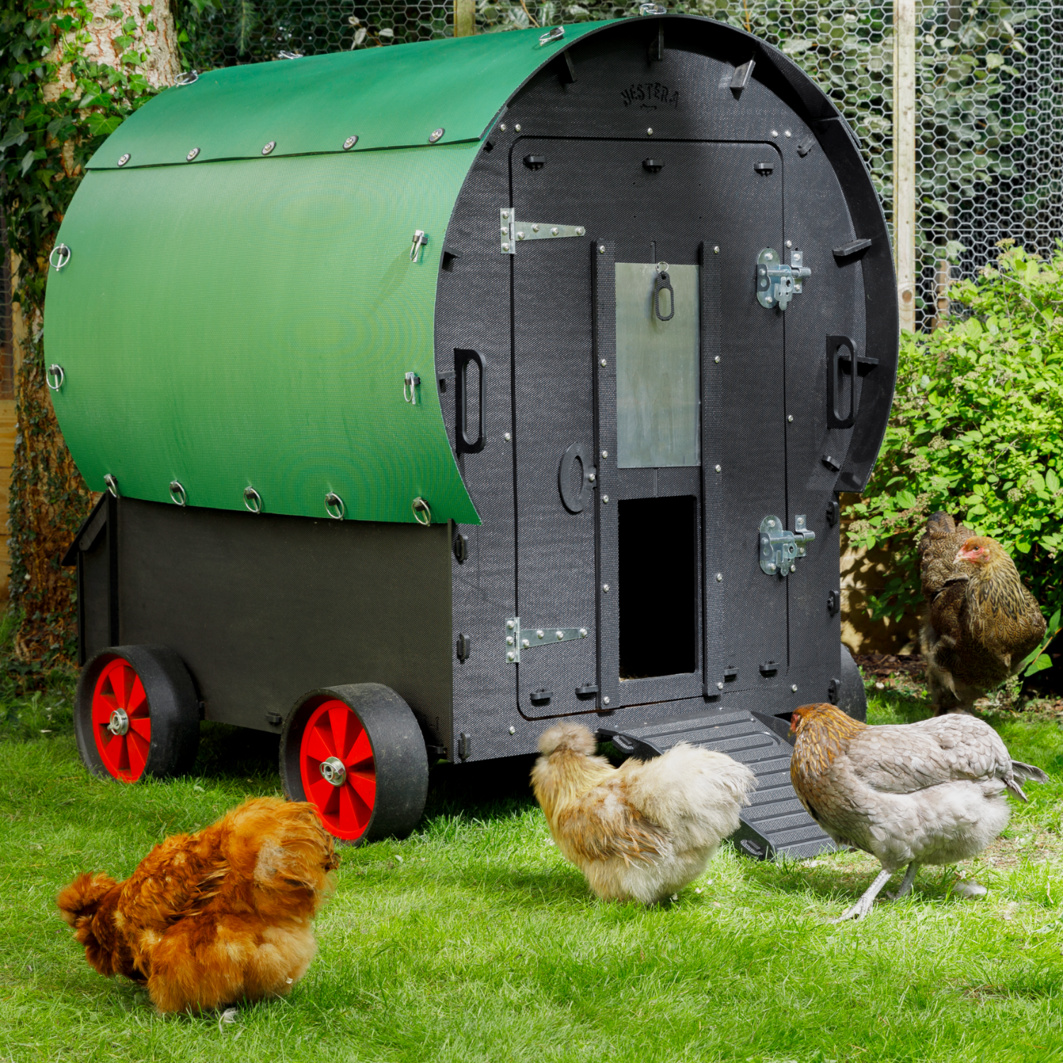 Poulailler mobile Nestera The Wagon – 8 poules – sur roues, plastique recyclé – garanti 25 ans