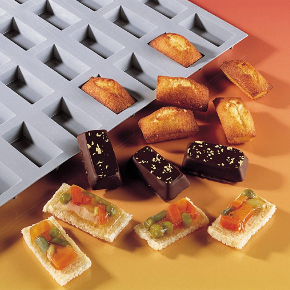 Moule pour 15 mini financier en silicone elastomoules - Image 2