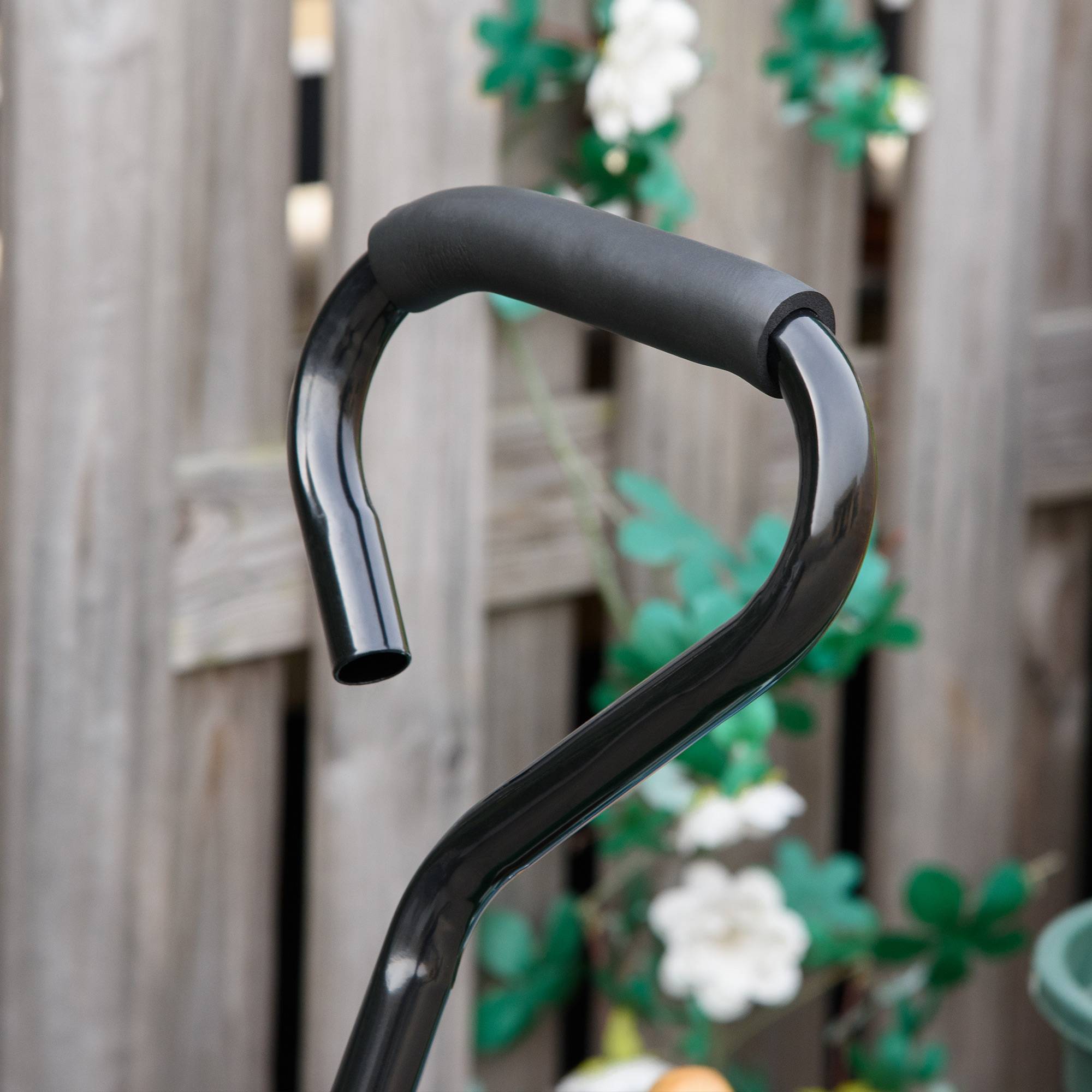 Chariot de jardin acier vert 108 x 52 x 100 cm - PANGIVO - Image 10