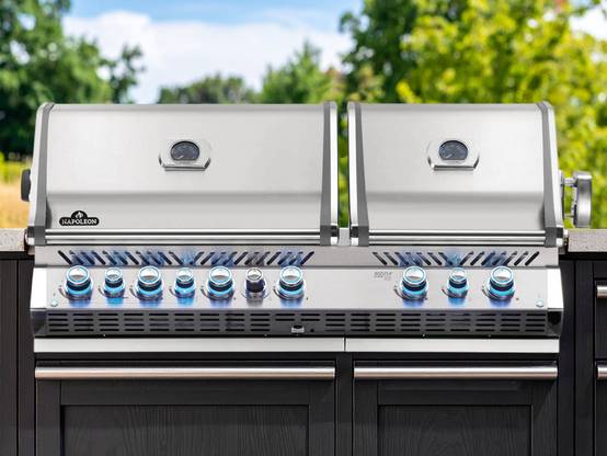 Napoleon - Barbecue gaz encastrable Prestige Pro 825 inox 4 brûleurs + Plateau charbon - Napoléon - Image 2