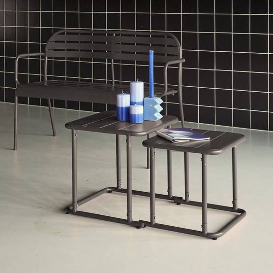 sweeek - Table gigogne extérieure carrée en acier 45cm anthracite - Amélia | sweeek - Image 3