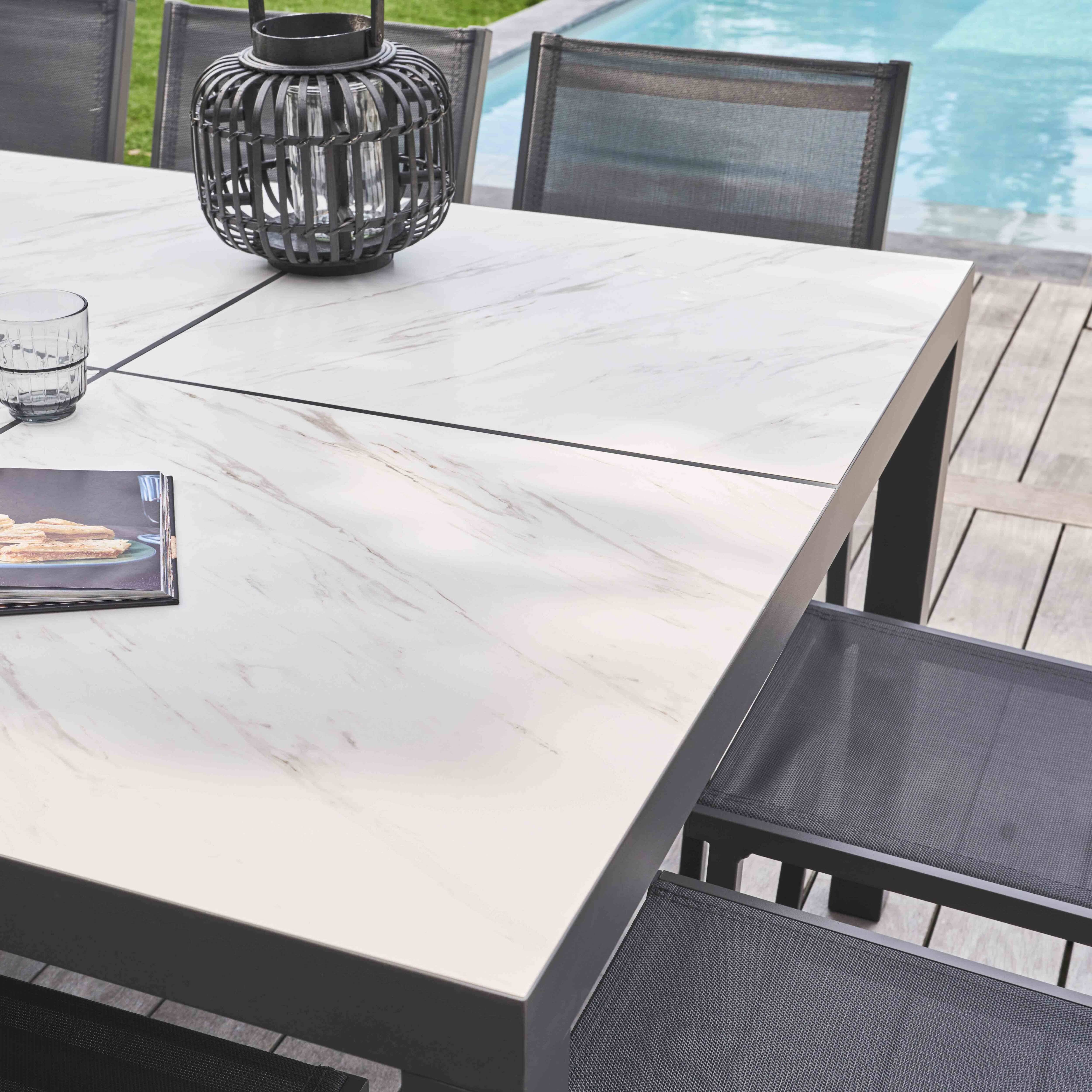 Oviala - Ensemble table de jardin en céramique effet marbre avec 10 chaises
- Oviala - Imagen 3