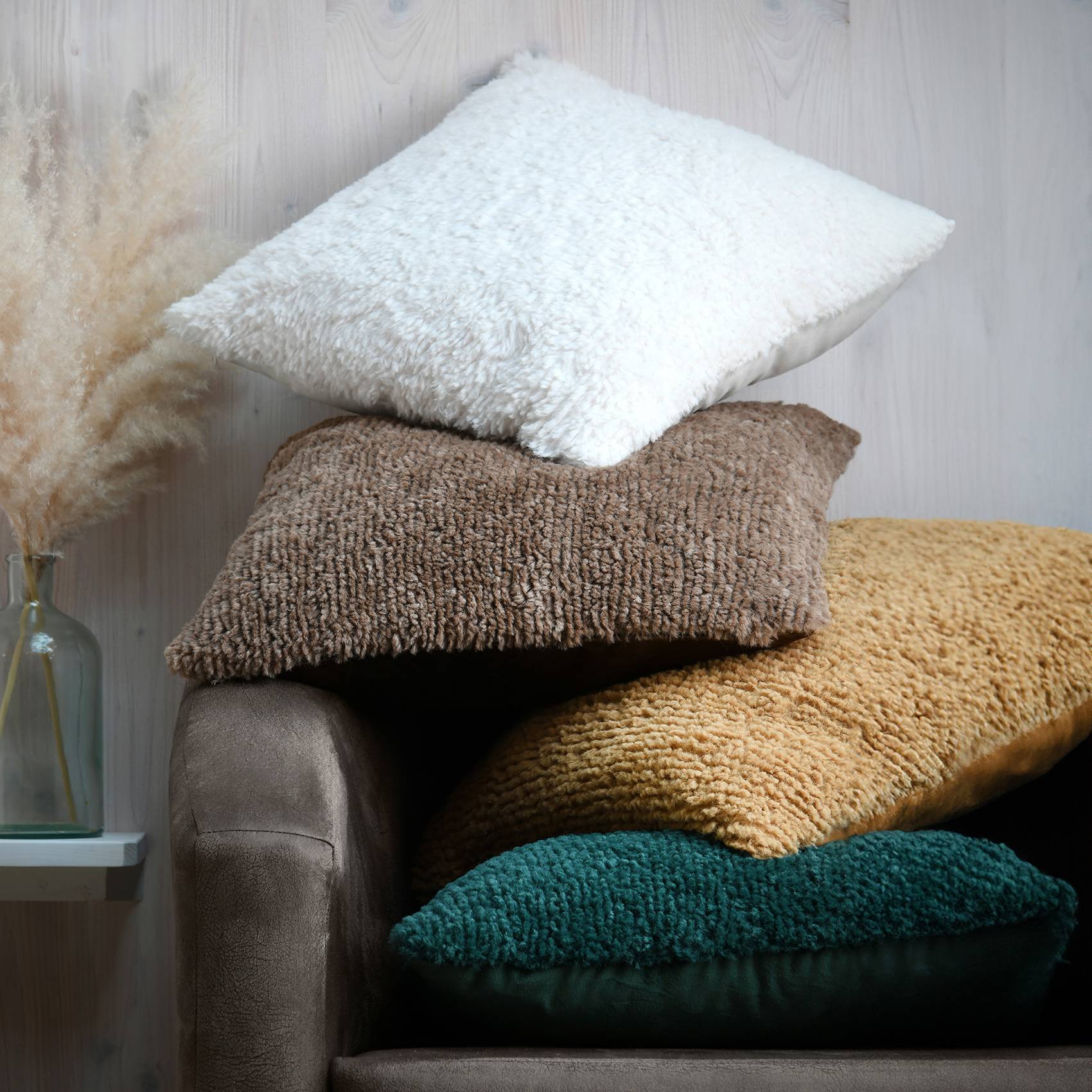 Lovely Casa - Coussin carré imitation fourrure avec recto velours - LOVELY CASA - Imagen 3
