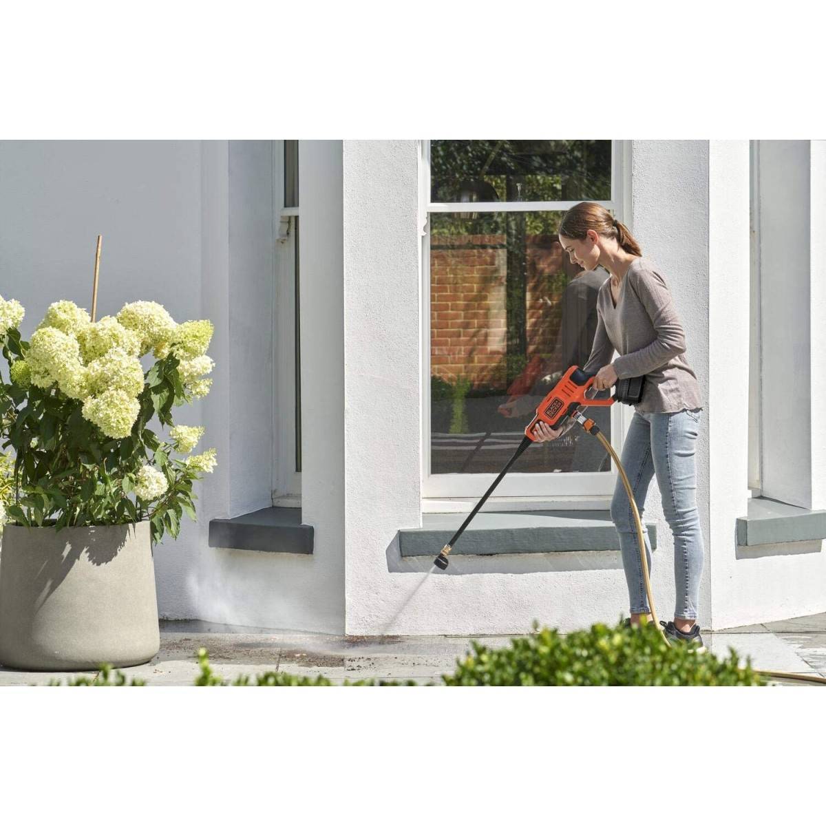 Nettoyeur haute pression à Batterie 18V 2Ah  24 bar 350 PSI Chargeur inclus Black & Decker - Imagen 7