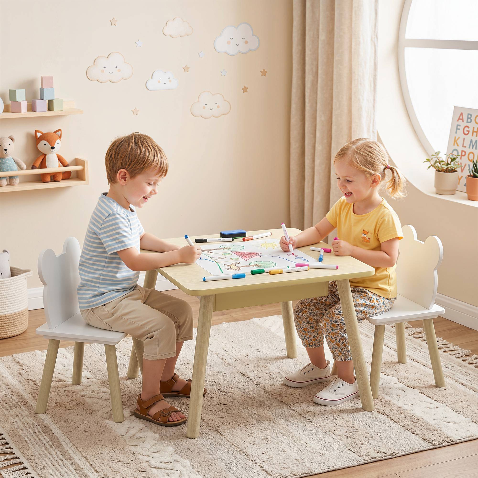 Ensemble table et 2 chaises pour enfants en bois avec compartiments et tableau noir amovible 60 x 60 x 44 cm Naturel et blanc - Image 4