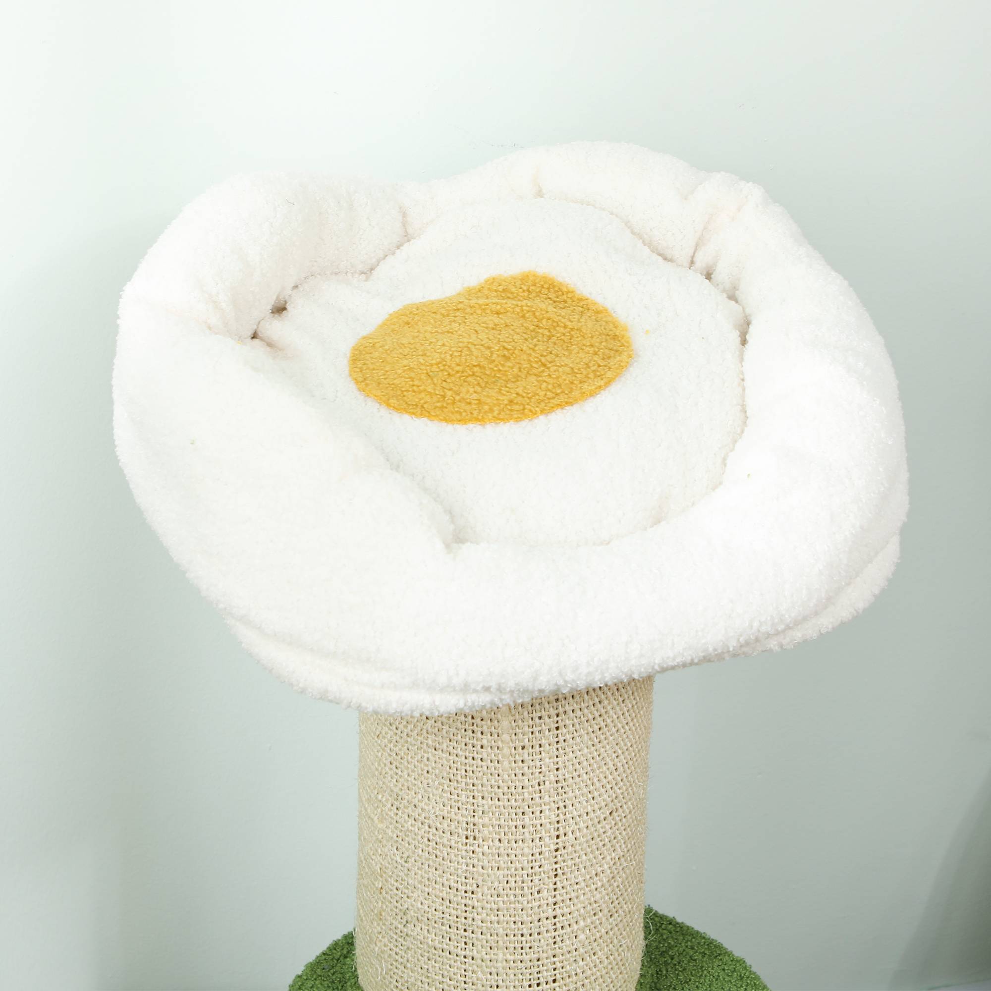 Arbre à chat bois, sisal et peluche vert 45 x 45 x 92 cm - PANGIVO - Image 10