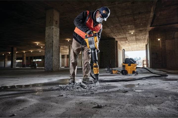 Marteau de démolition SDS-MAX - 1600W 24J - 12kg - DEWALT - en coffret - D25951K-QS - Image 3
