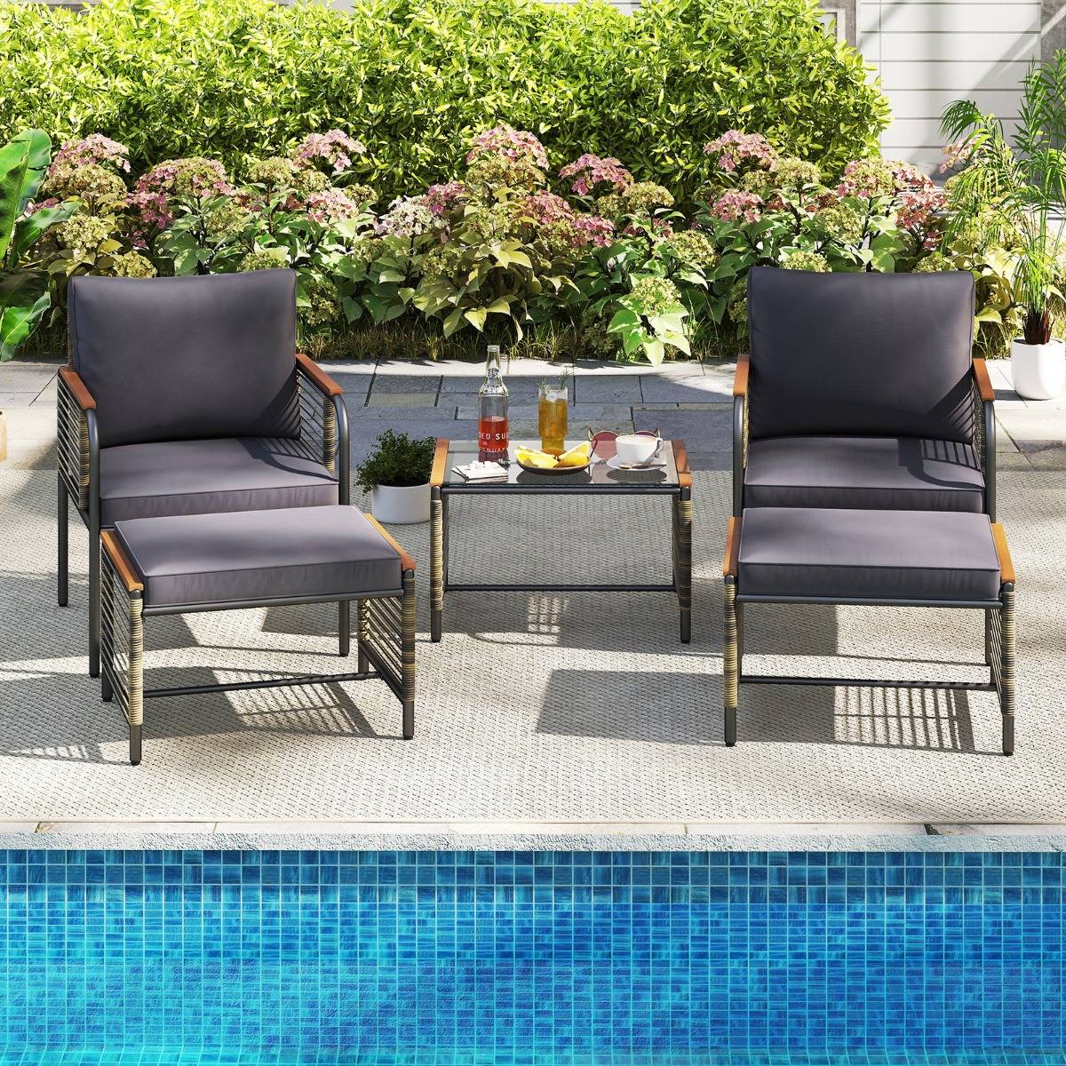 Ensemble de Mobilier de Jardin 5 Pièces Salon de Jardin en Rotin PE avec Coussins Table Basse en Verre Gris MAISON CHIC - Image 3