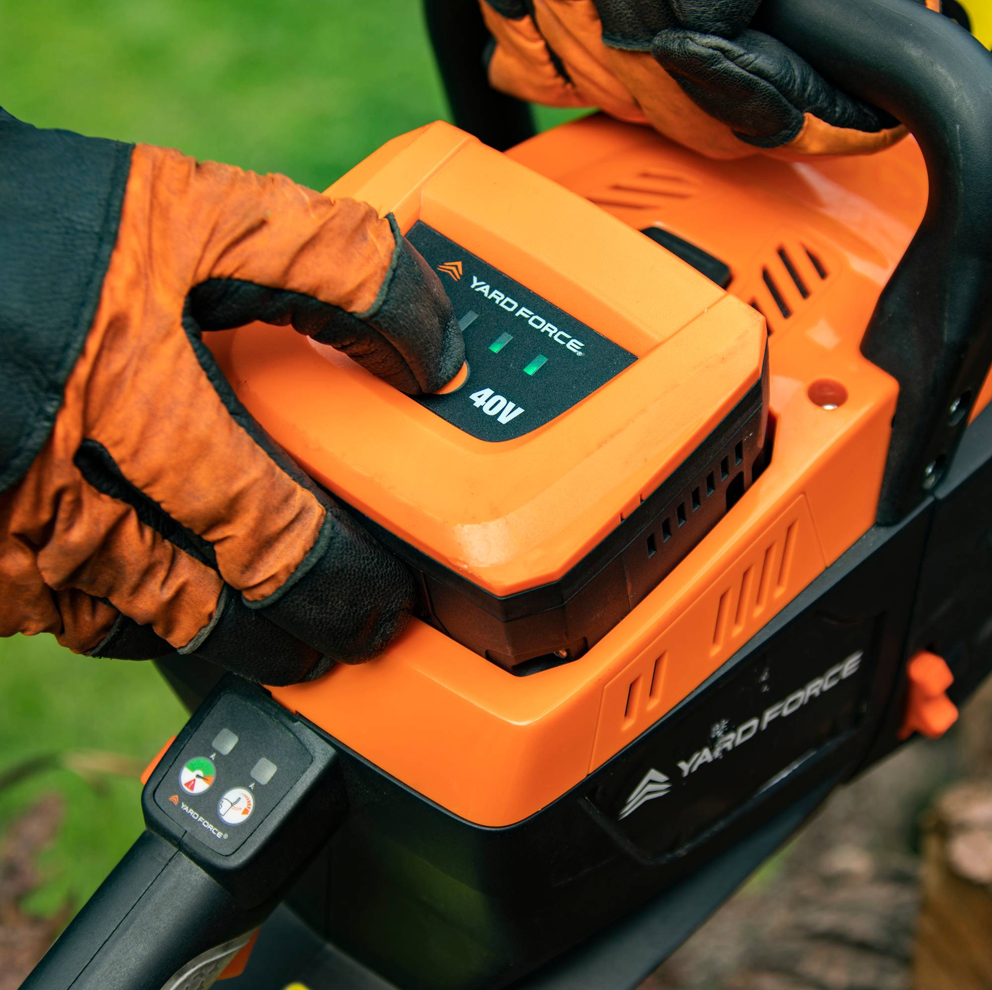 Tronçonneuse sans fil 40V avec guide chaîne oregon de 35cm Yard Force LS G35 - Image 5
