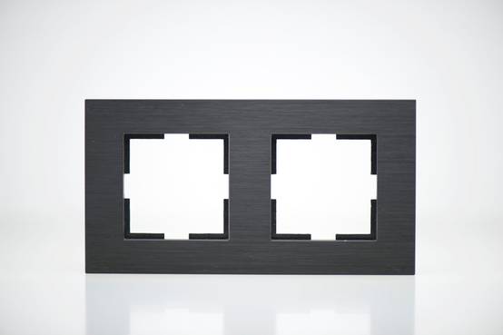 Tapis Land Rover Range Rover (L322) en moquette sur mesure et personnalise Tapis Land Rover Range Rover (L322) en moquette sur mesure et personnalise