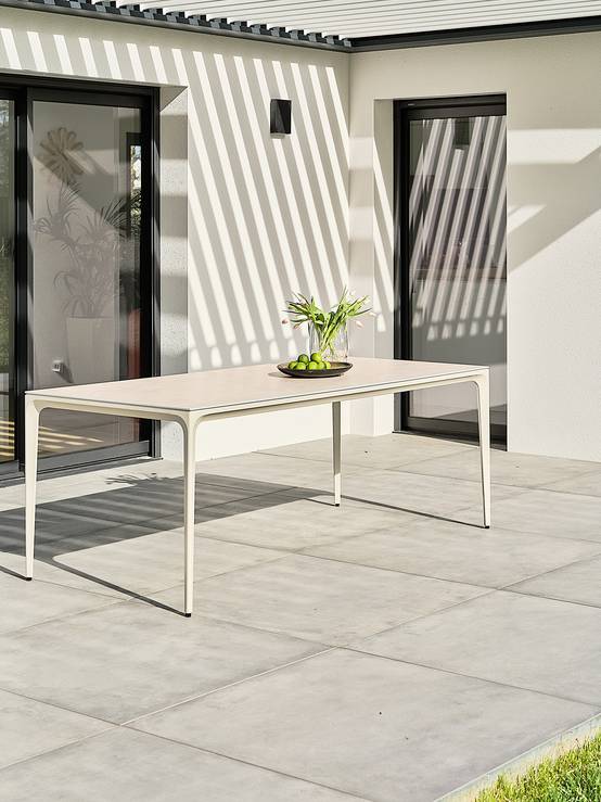 Ensemble repas de jardin TIGUA 8 places avec plateau en céramique sur verre - GREGE - REMARQUABLE - Image 3