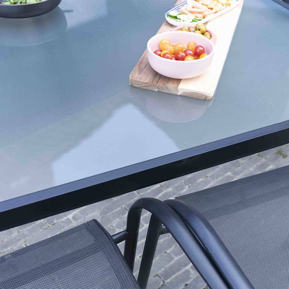 Wilsa Garden - Ensemble BLACKSUN 8p en aluminium, plateau en verre trempé avec 8 fauteuils en textilène - Imagen 3