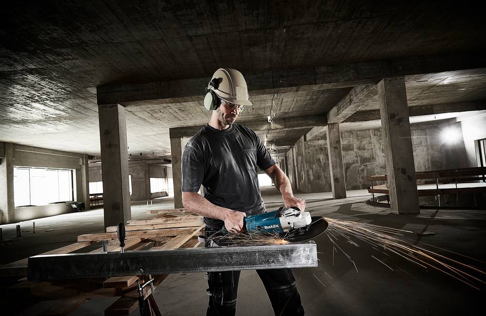 Meuleuse Ø 230 mm et 2200 W - MAKITA - GA9020 - Image 8