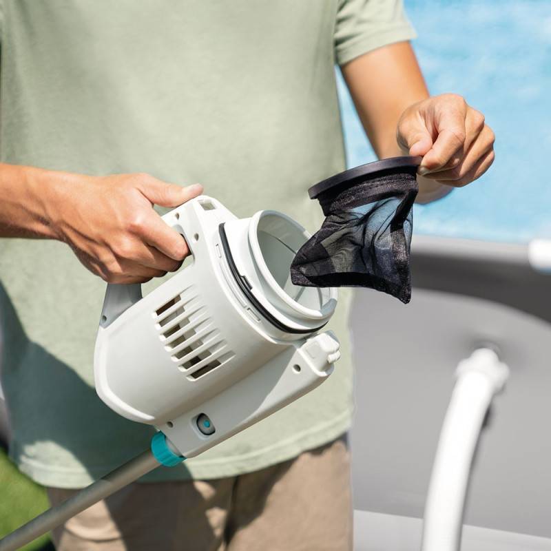 Nettoyeur aspirateur à batterie pour spa et piscine Intex - Image 4