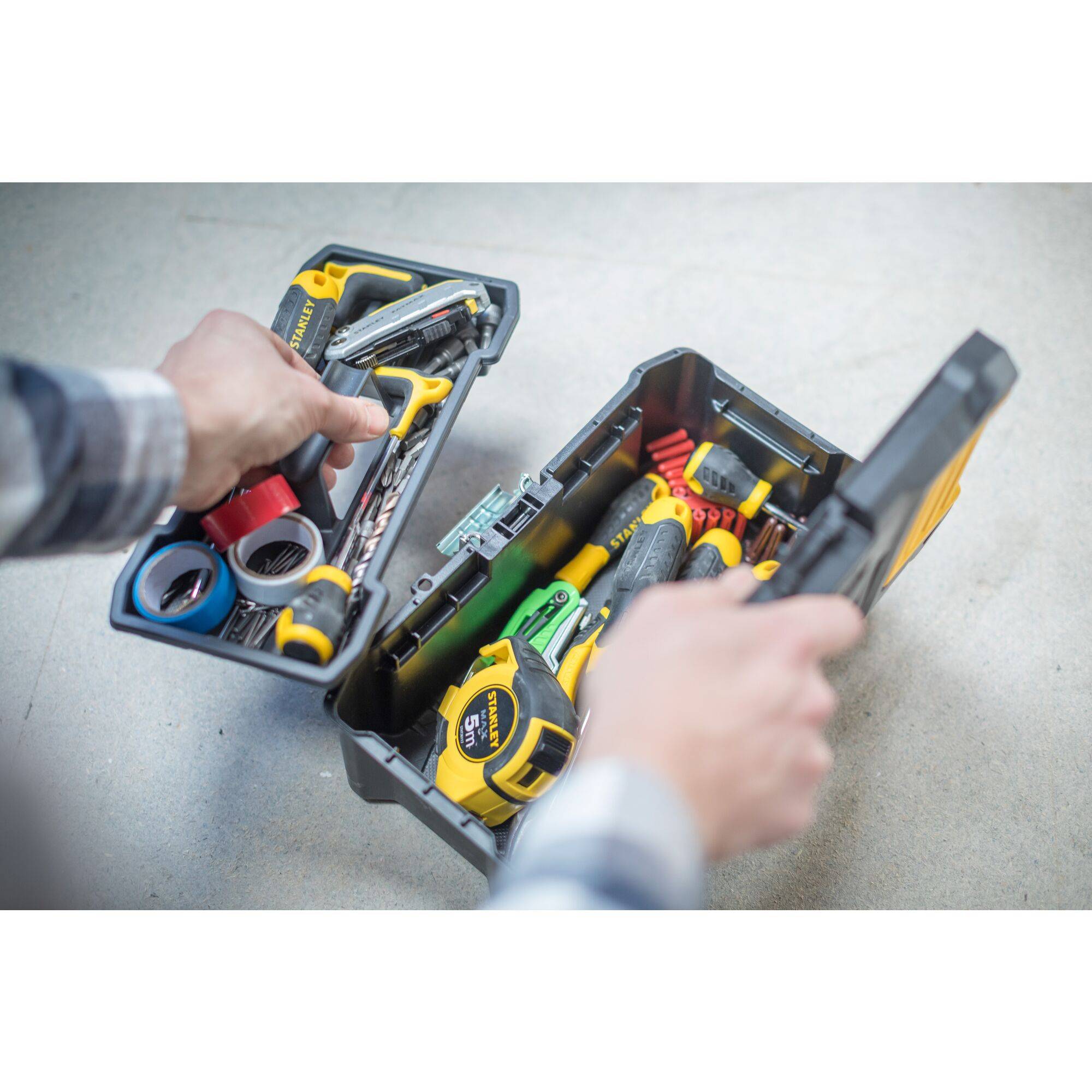 stanley - STANLEY Boite à outils Classic Line 30 cm Attaches métal - STST1-75515 - Imagen 6