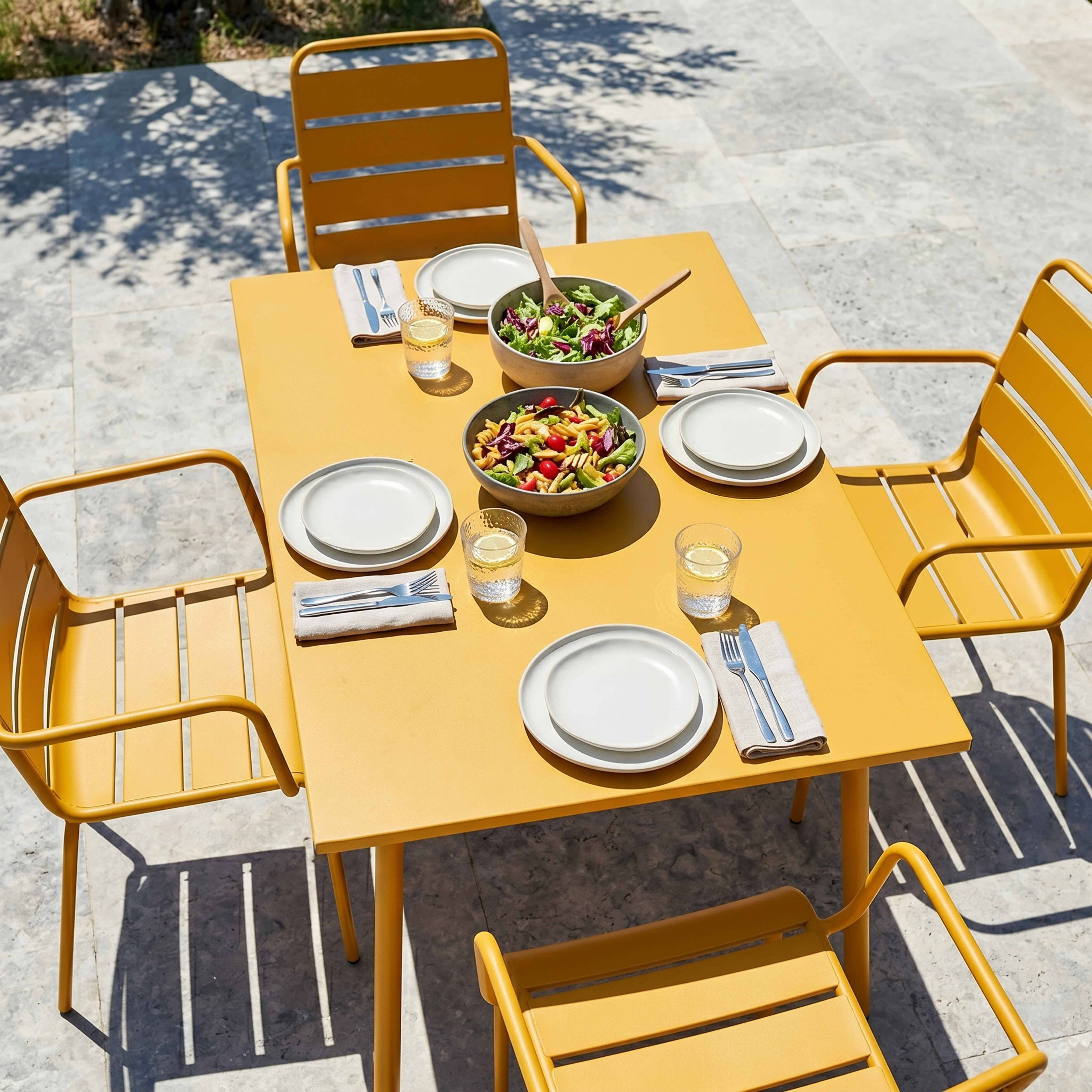 Oviala - Ensemble table de jardin et 4 fauteuils en métal jaune Palavas - Oviala - Imagen 3
