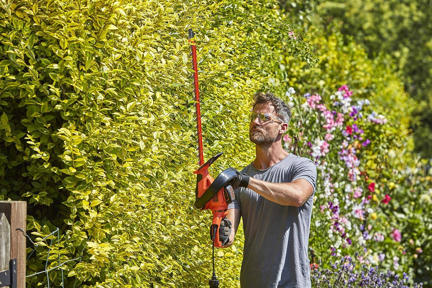 Black & Decker - Taille-haies filaire 650W 60cm - BLACK+DECKER - Poignée pivotante - BEHTS551-QS - Image 3