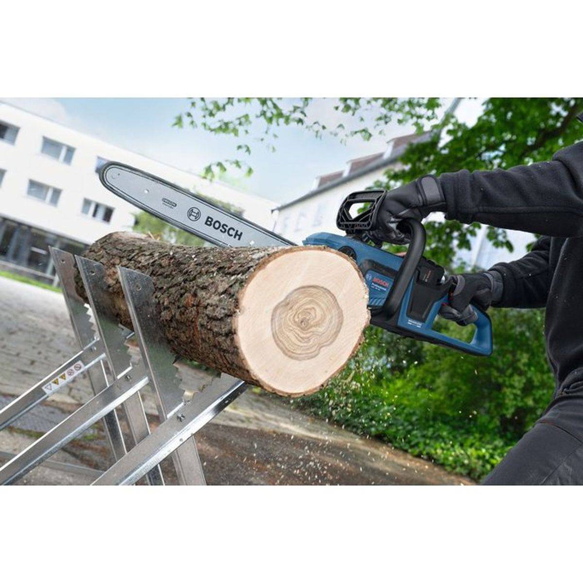 Bosch - Tronçonneuse sans fil BOSCH PROFESSIONAL - GKE 18V-40 - 18V - Avec 1 batterie Expert 5.5Ah + chargeur - Image 9