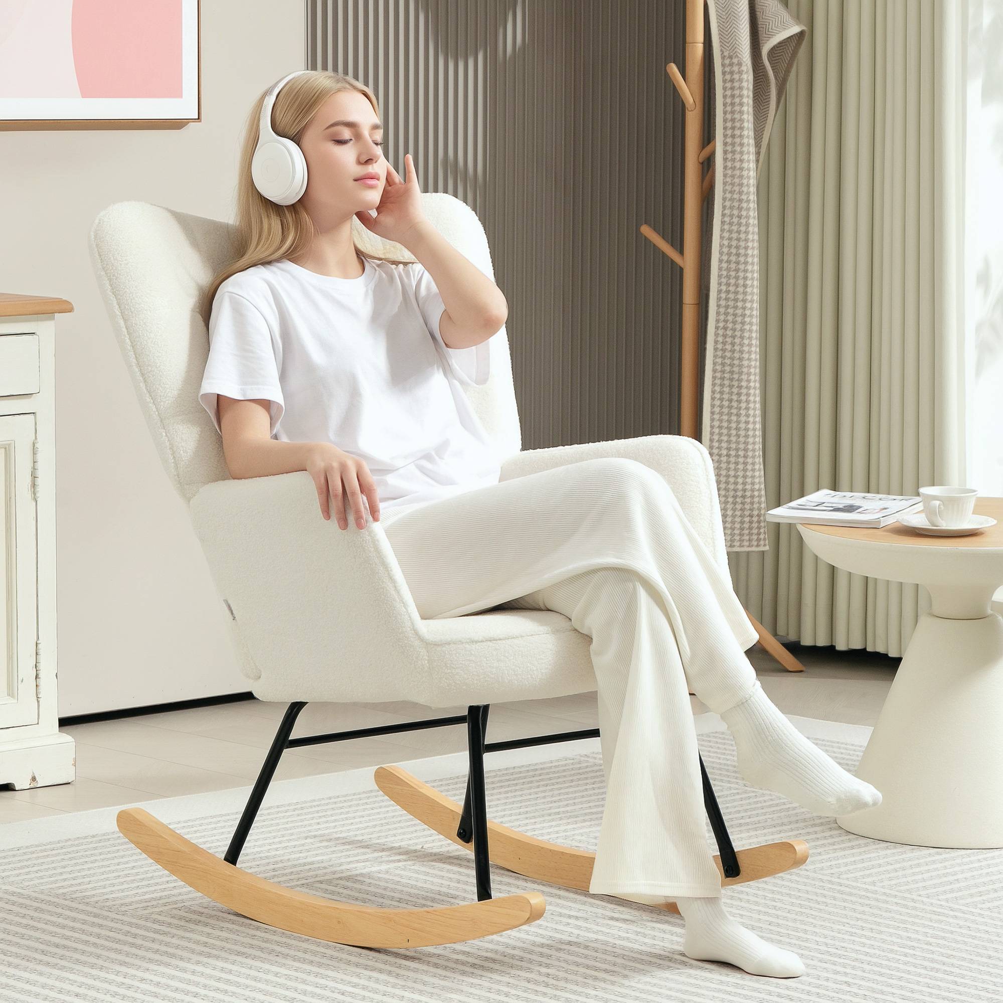 Fauteuil à bascule rocking chair revêtement effet laine bouclée, structure en acier 71 x 98 x 101 cm blanc - Image 4