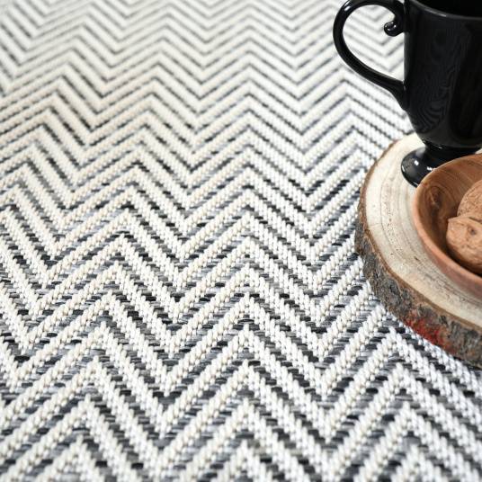 Decoweb - Tapis intérieur / extérieur - Java Chevron blanc - Ganse noire - 120 x 170 cm - Decoweb - Image 5
